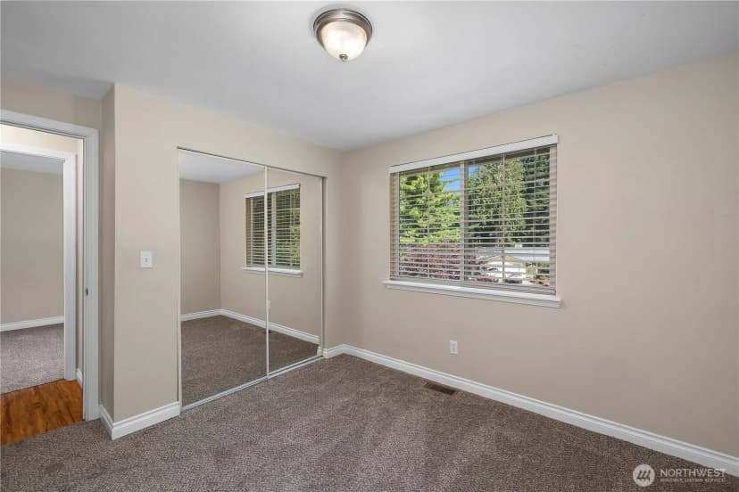 Property photo for 7011 Alderwood Court Se, Lacey photo 20