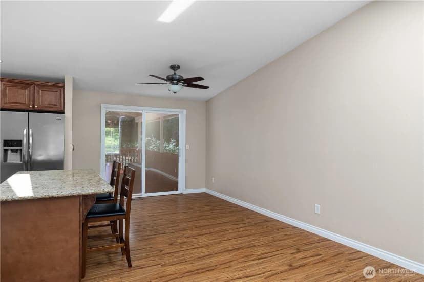 Property photo for 7011 Alderwood Court Se, Lacey photo 10
