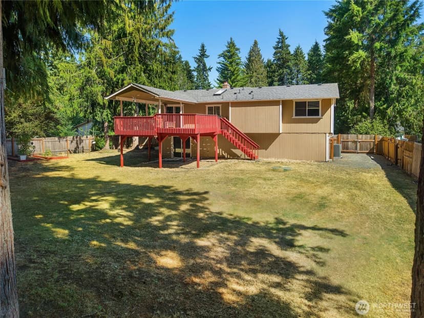 Property photo for 7011 Alderwood Court Se, Lacey photo 30