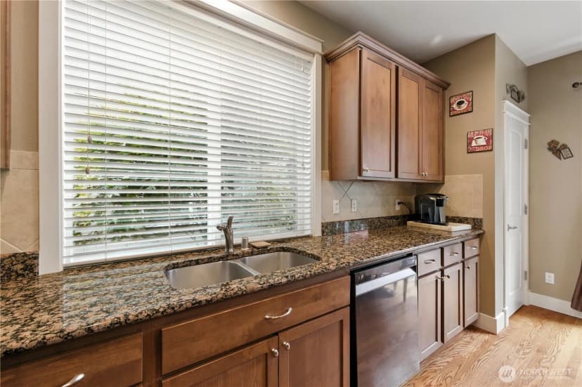 Property photo for 24254 229th Avenue Se, Maple Valley photo 16