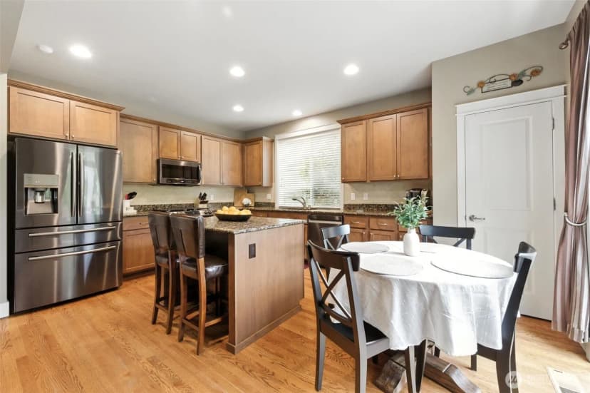 Property photo for 24254 229th Avenue Se, Maple Valley photo 14