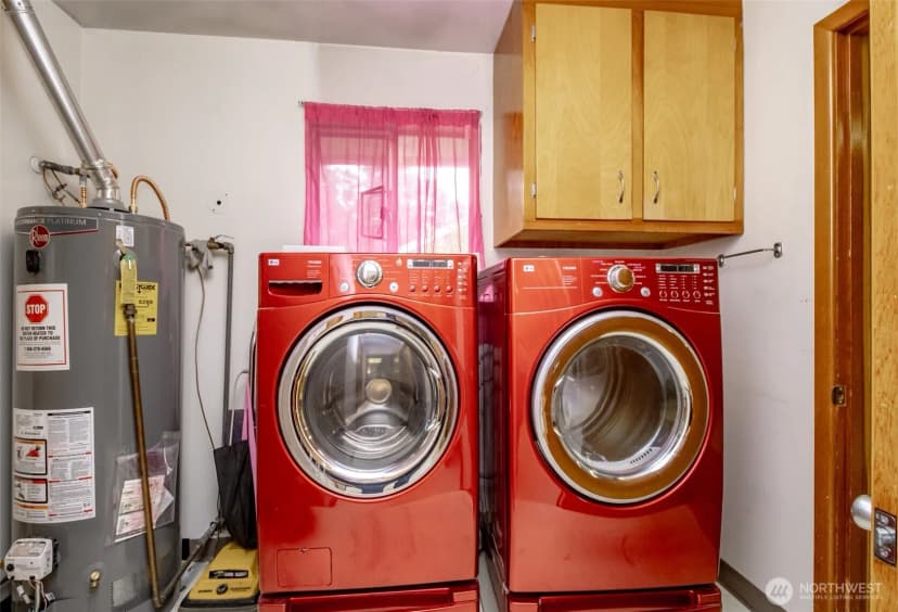 Property photo for 10507 Earley Ave Sw, Lakewood photo 28