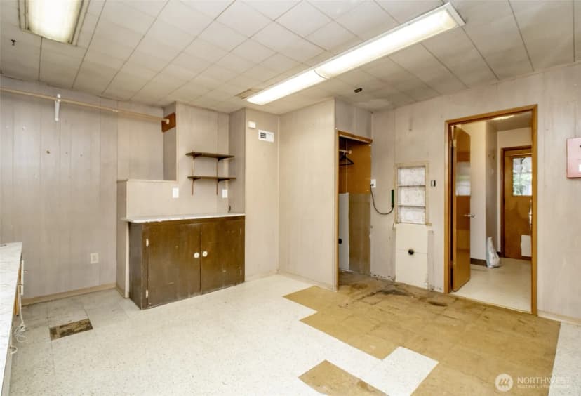 Property photo for 10507 Earley Ave Sw, Lakewood photo 29
