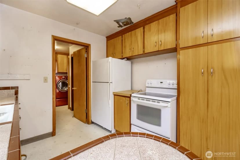 Property photo for 10507 Earley Ave Sw, Lakewood photo 13