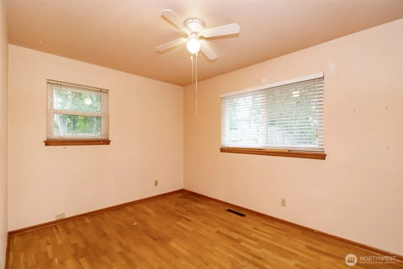 Property photo for 10507 Earley Ave Sw, Lakewood photo 18