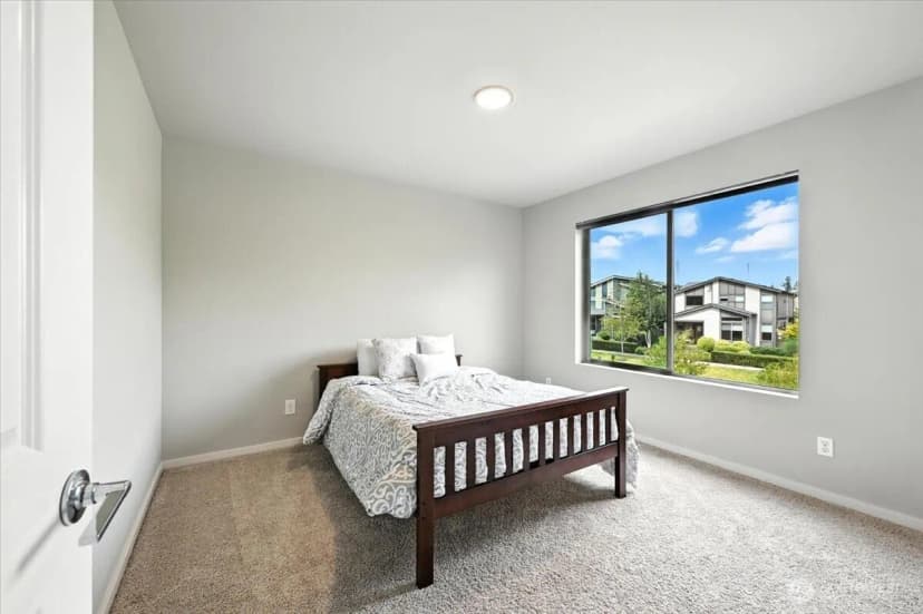 Property photo for 32986 Skyline Lane, Black Diamond photo 20