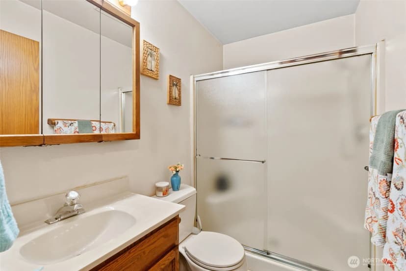Property photo for 1142 State Route 6, Raymond photo 19