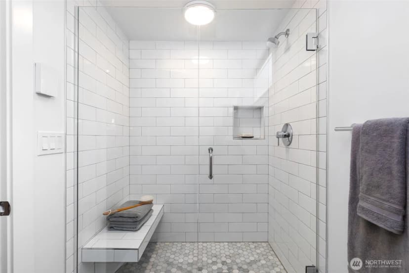 Property photo for 2208 Nw 67th Street, Seattle photo 25