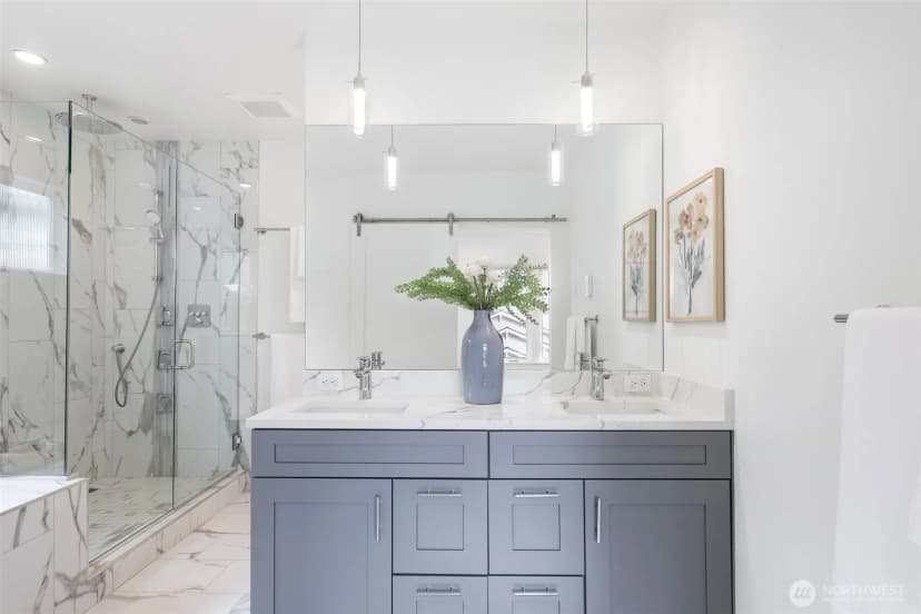 Property photo for 2208 Nw 67th Street, Seattle photo 15