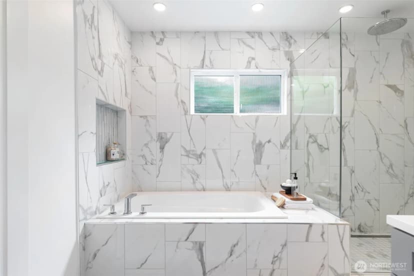 Property photo for 2208 Nw 67th Street, Seattle photo 16