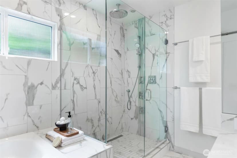 Property photo for 2208 Nw 67th Street, Seattle photo 17