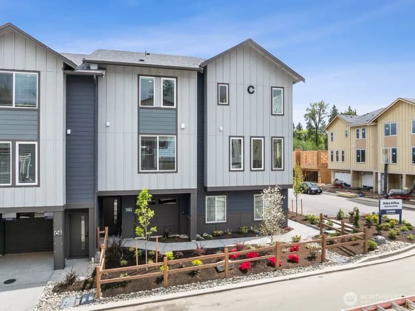 Property photo for 14707 87th Avenue Se #w4, Snohomish