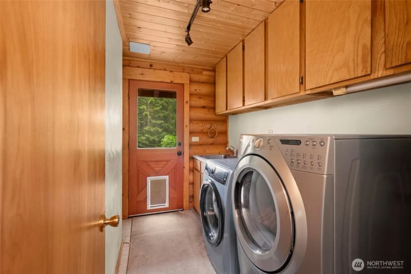 Property photo for 3026 Champion Lane, Oak Harbor photo 11