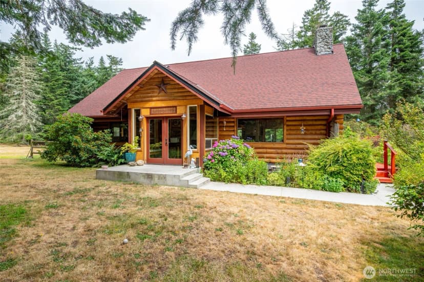 Property photo for 3026 Champion Lane, Oak Harbor photo 4