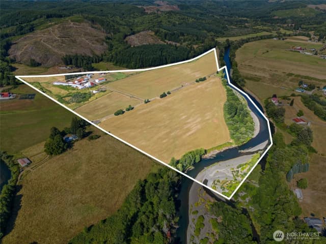 Property photo for 627 Wynoochee Valley Road, Montesano photo 2