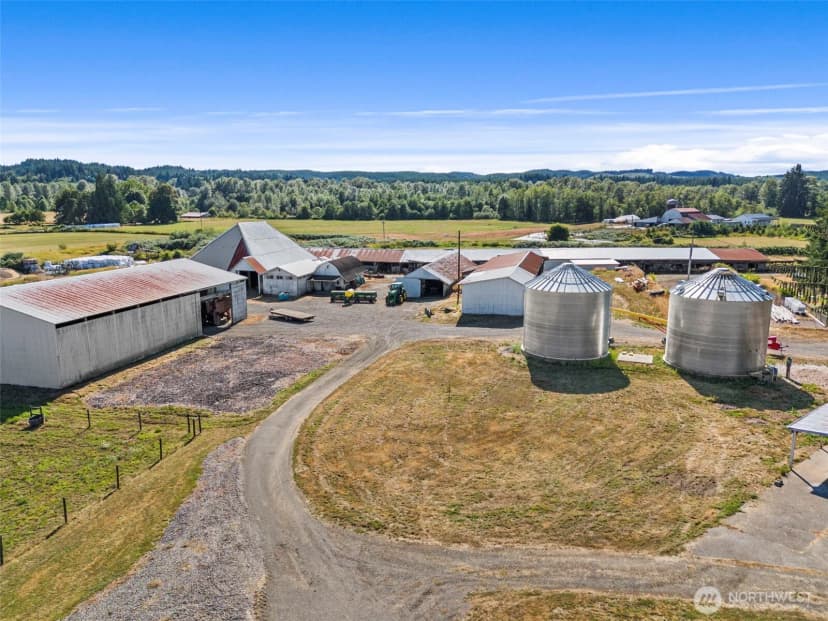 Property photo for 627 Wynoochee Valley Road, Montesano photo 9