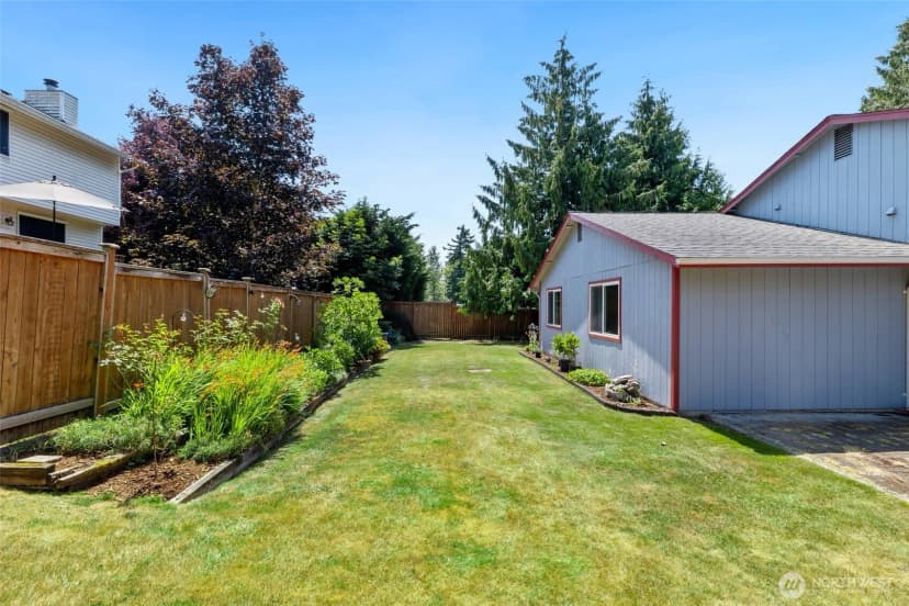 Property photo for 8003 Ne 145th Street, Kirkland photo 19