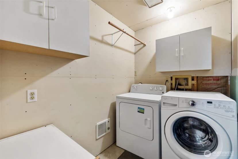 Property photo for 8003 Ne 145th Street, Kirkland photo 18