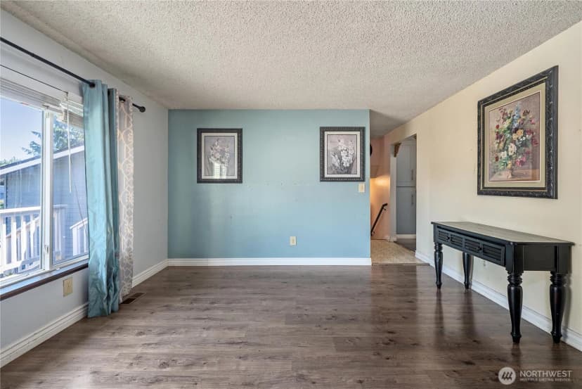 Property photo for 28829 46th Place S, Auburn photo 5