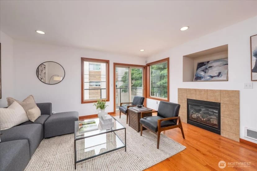 Property photo for 9007 18th Avenue Sw #a, Seattle photo 9