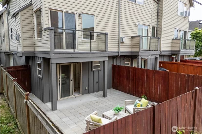 Property photo for 9007 18th Avenue Sw #a, Seattle photo 26
