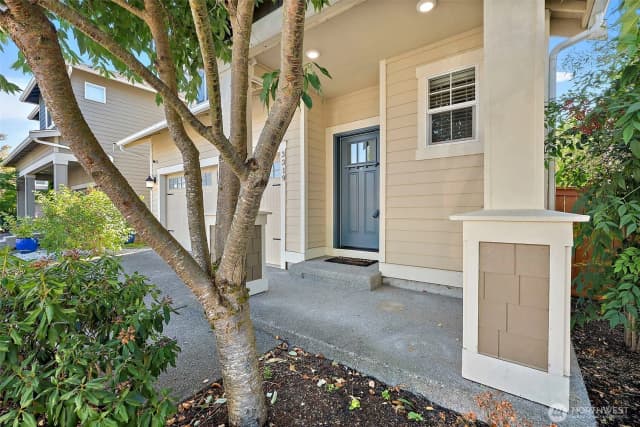 Property photo for 3319 Aurora Street Ne, Lacey photo 4