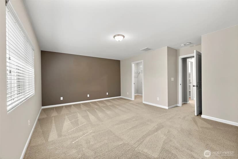 Property photo for 3319 Aurora Street Ne, Lacey photo 27