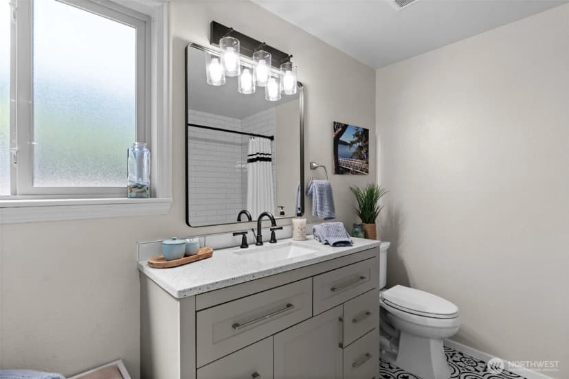 Property photo for 9928 56th Street Nw, Gig Harbor photo 28