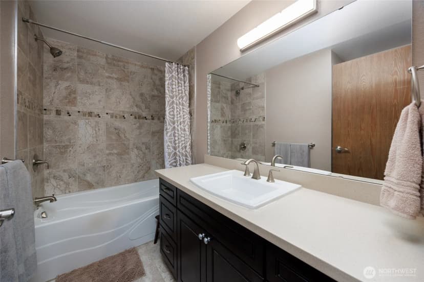 Property photo for 14413 27th Drive Se, Mill Creek photo 23