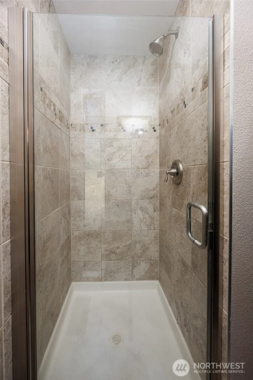 Property photo for 14413 27th Drive Se, Mill Creek photo 20