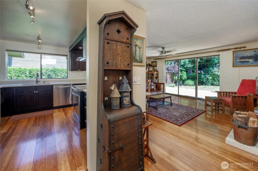 Property photo for 14413 27th Drive Se, Mill Creek photo 12