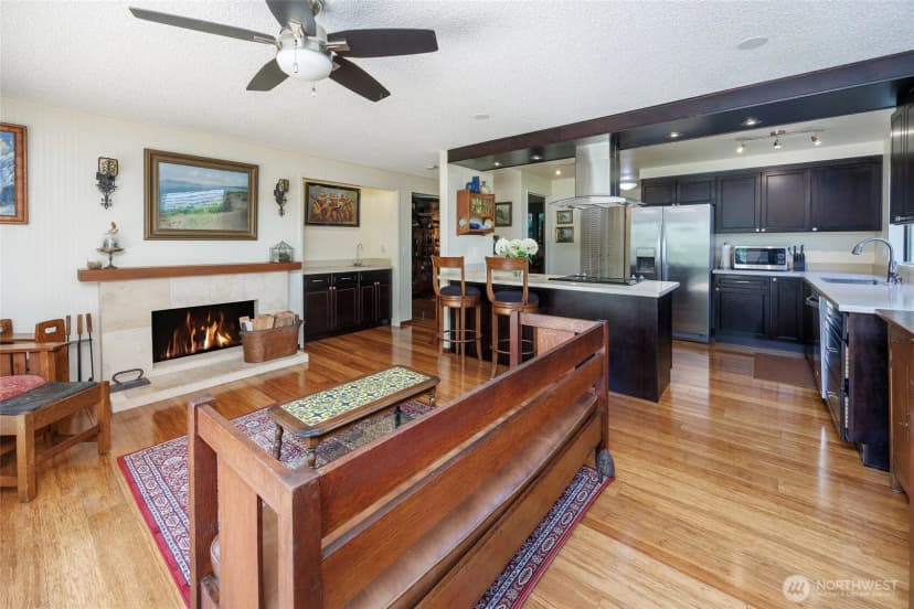 Property photo for 14413 27th Drive Se, Mill Creek photo 6