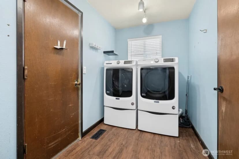 Property photo for 4524 Carnaby Street, Kent photo 16