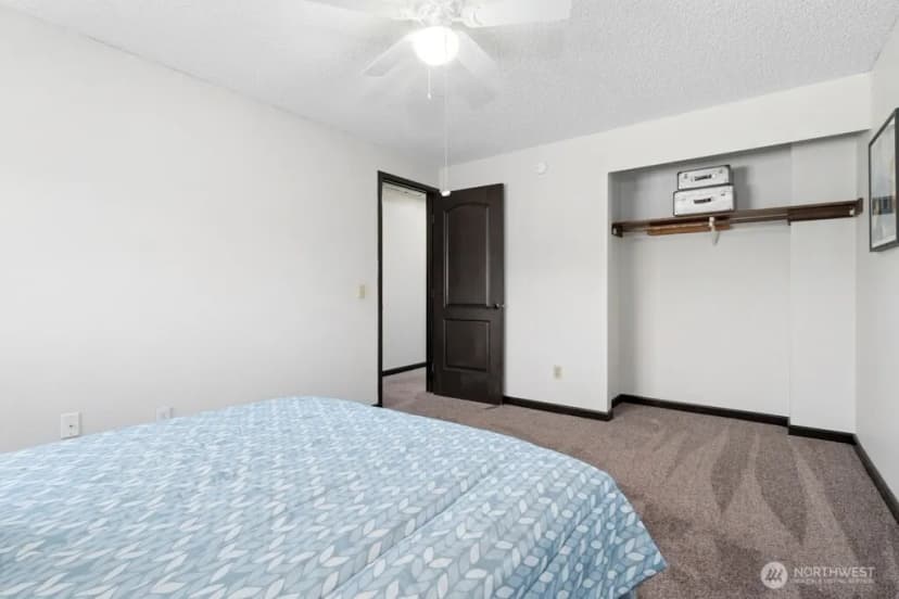 Property photo for 4524 Carnaby Street, Kent photo 24