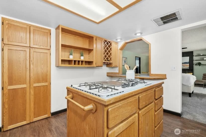 Property photo for 4524 Carnaby Street, Kent photo 11
