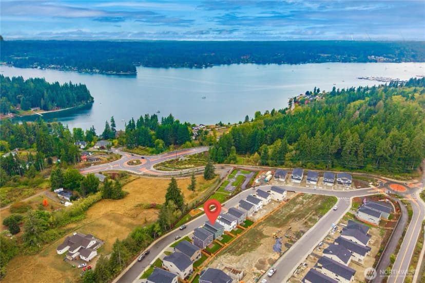 Property photo for 17548 Ne Midnight Sun Loop, Poulsbo photo 3