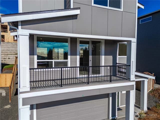 Property photo for 17548 Ne Midnight Sun Loop, Poulsbo photo 4