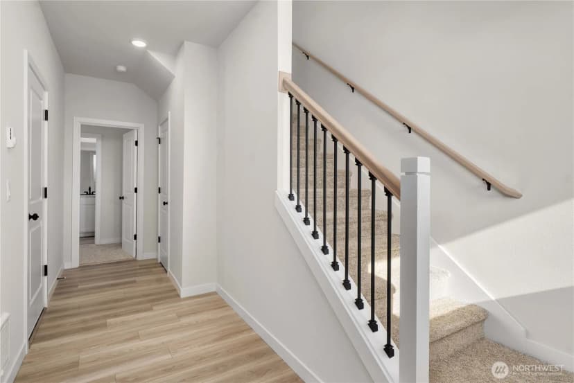Property photo for 17548 Ne Midnight Sun Loop, Poulsbo photo 9