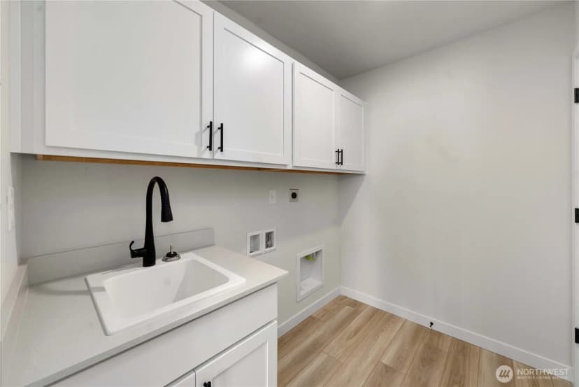 Property photo for 17548 Ne Midnight Sun Loop, Poulsbo photo 28