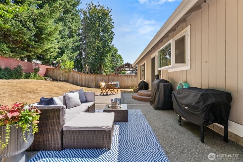 Property photo for 25708 119th Place Se, Kent photo 22