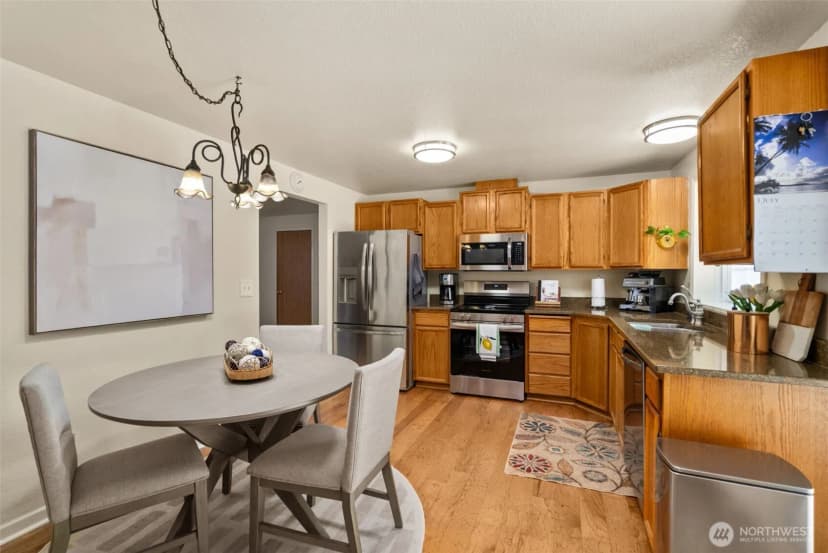 Property photo for 25708 119th Place Se, Kent photo 9