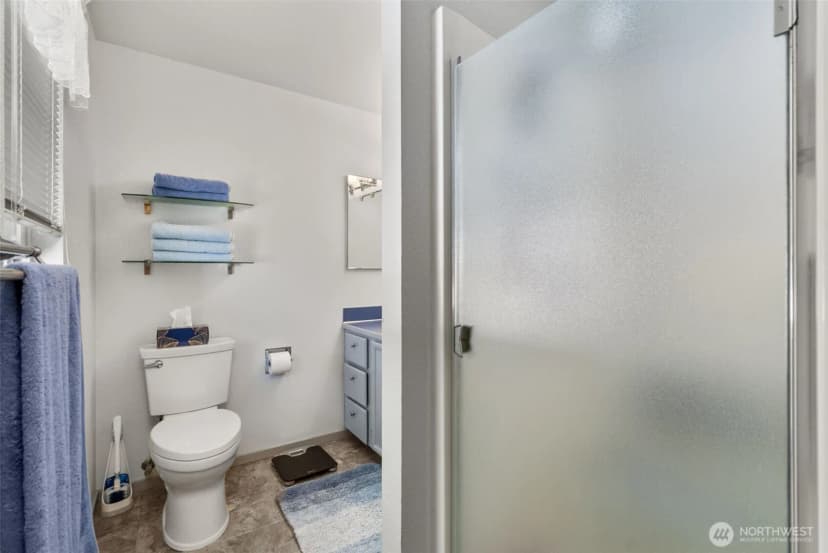 Property photo for 25708 119th Place Se, Kent photo 16