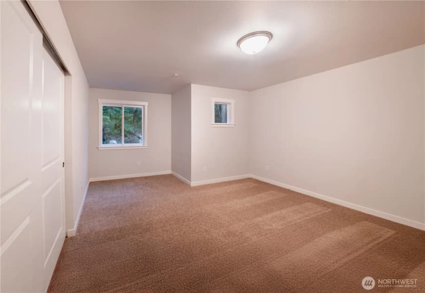 Property photo for 6981 Lakewood Park Lane, Anacortes photo 21