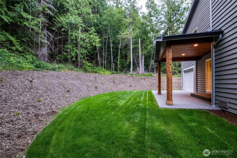 Property photo for 6981 Lakewood Park Lane, Anacortes photo 26