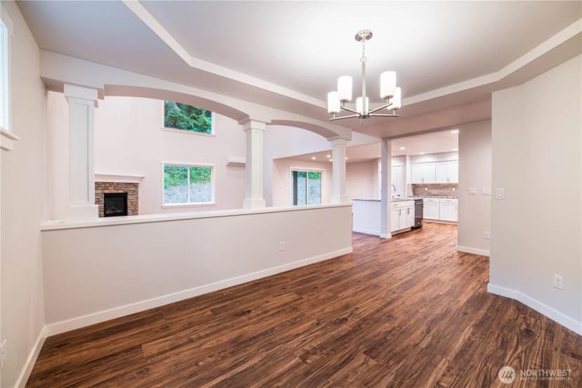 Property photo for 6981 Lakewood Park Lane, Anacortes photo 4