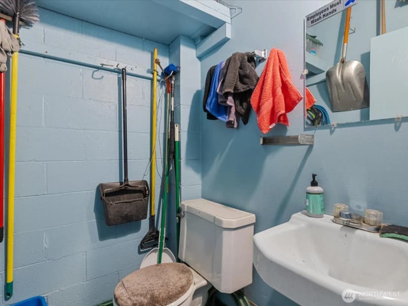 Property photo for 1510 Ne 177th Street, Shoreline photo 34