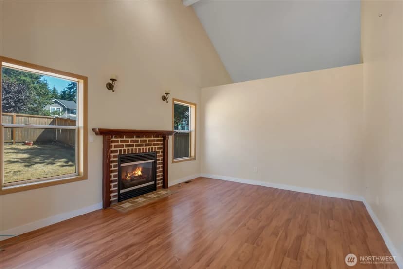 Property photo for 3102 240th Street Ct E, Spanaway photo 7