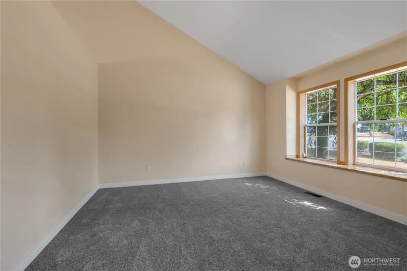 Property photo for 3102 240th Street Ct E, Spanaway photo 4
