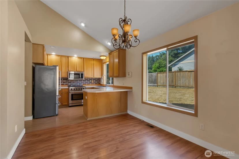 Property photo for 3102 240th Street Ct E, Spanaway photo 9
