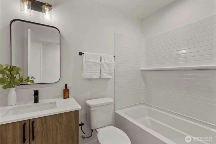 Property photo for 1913 B N 120th Street, Seattle photo 34